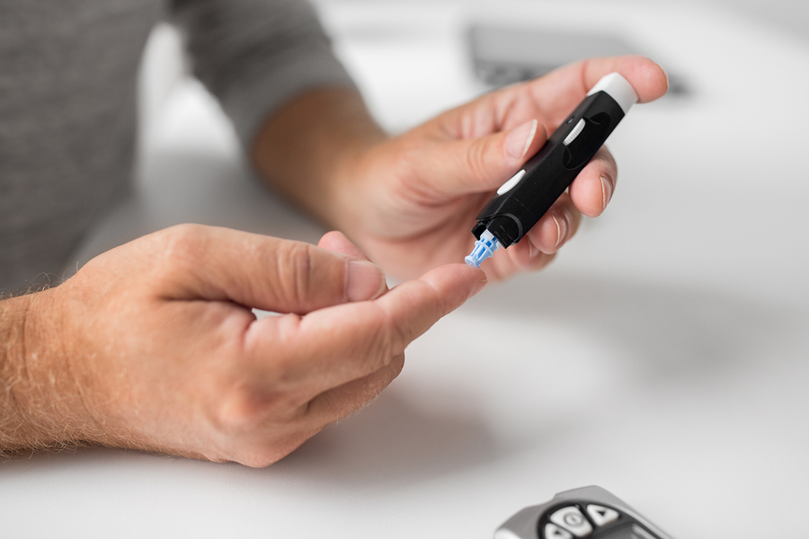 diabetes finger prick test